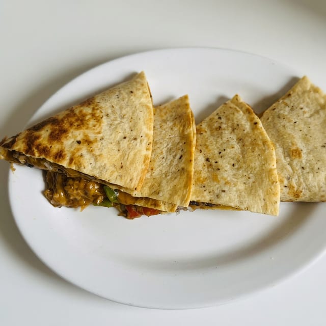 Vybz Quesadilla.